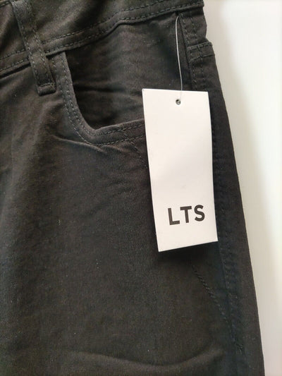 Long Tall Sally Straight Legged Jeans. Black. UK 20. ****V36