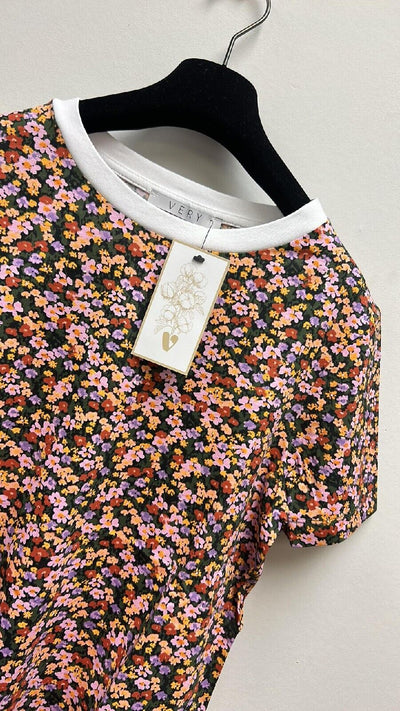 Daisy Floral Print Womens T-Shirt Size 18 **** V480