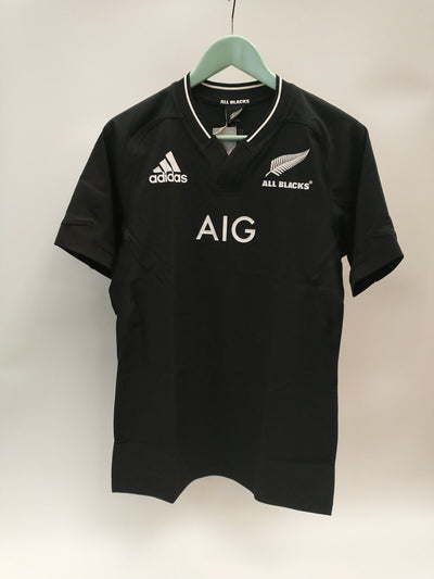 Adidas Rugby Black Noir Jersey. UK Men's Medium. **** Ref V27