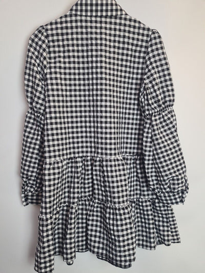 River Island Check Print Tiered Shirt Dress. Black And White Size 6 **** V57