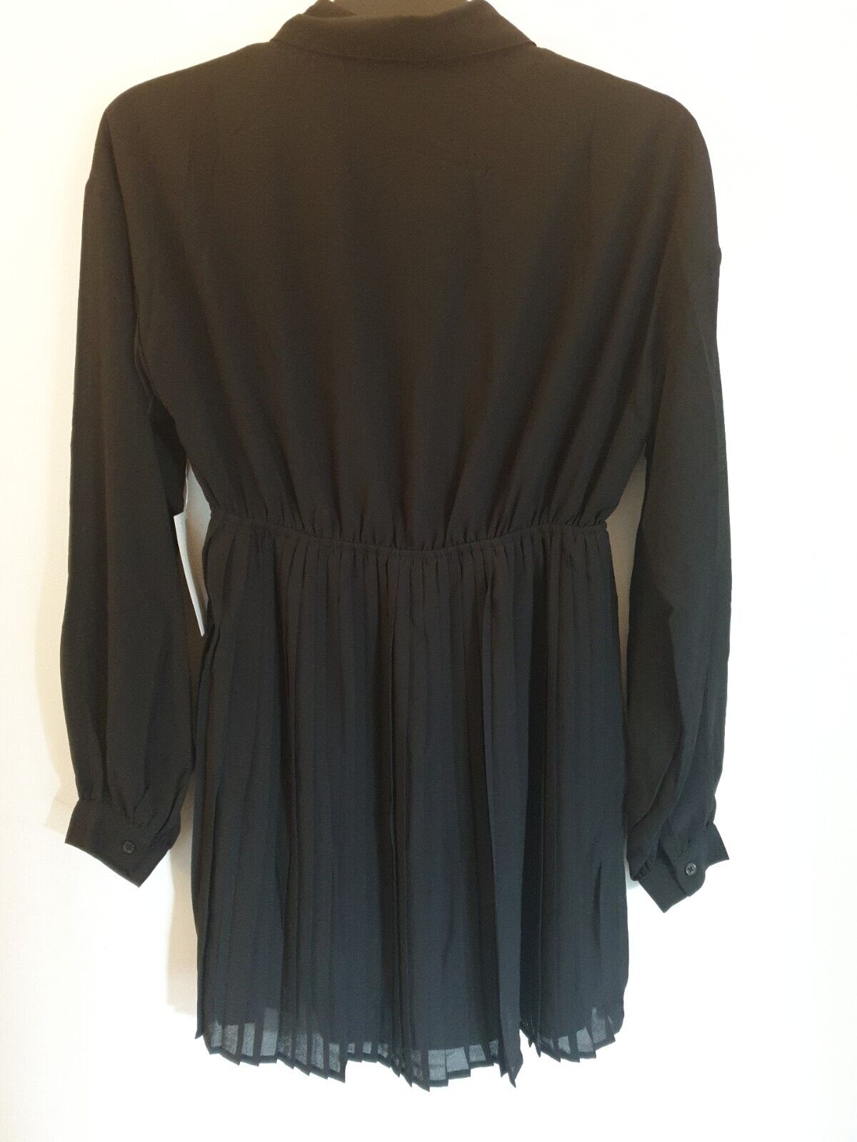 NA-KD Pleated Mini Dress Black EU34 8 ****Ref V555