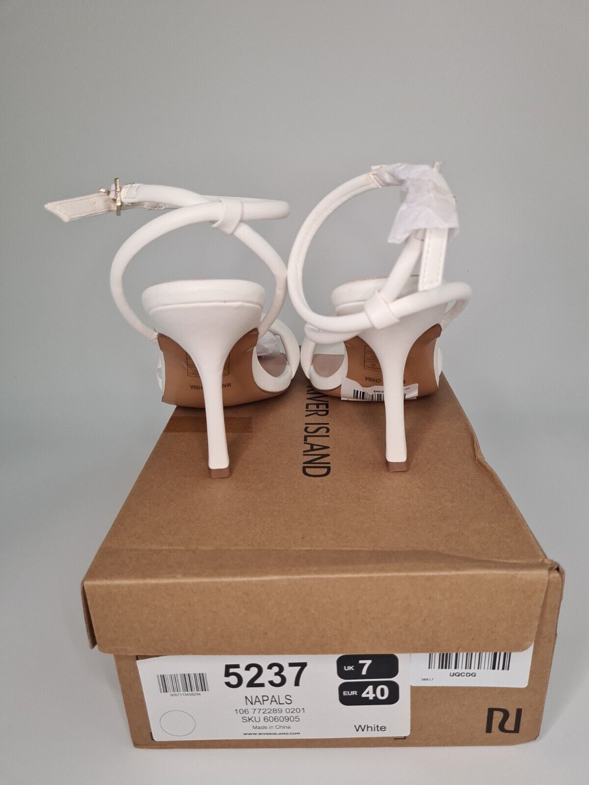 River Island Napals White Heeled Sandals Size UK 7 **** VS1