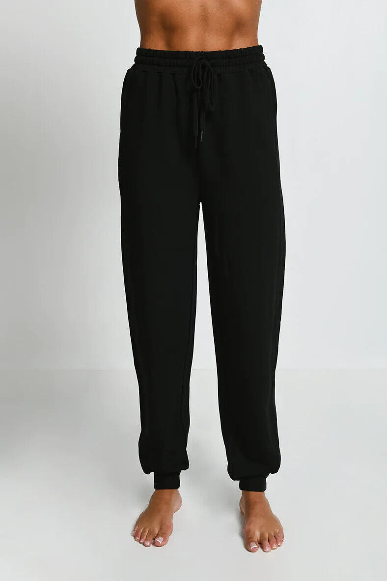 Womens Velvet Jogging Bottoms - Black. UK 20 **** Ref V359