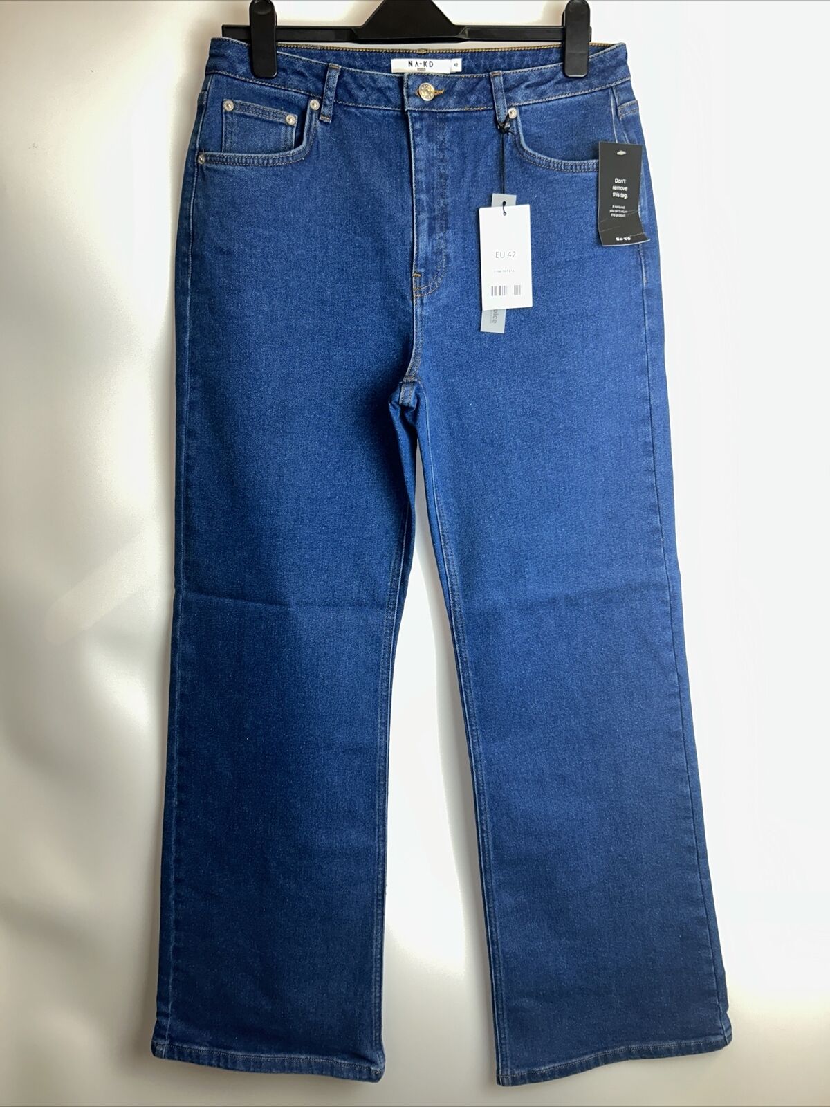 NA-KD Straight Leg High Waisted Jeans Mid Blue. Size UK 12 ****Ref V163