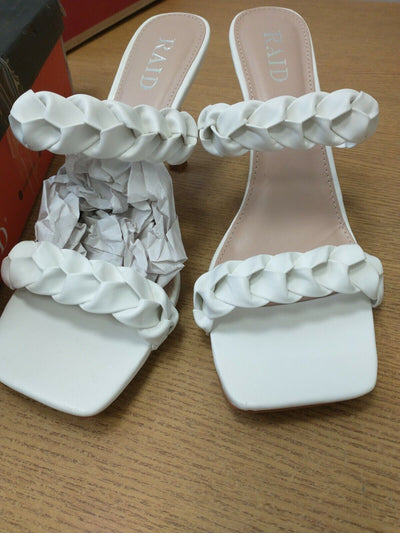 Raid Gemma Mules. White Size 8. New But Box Damaged. Ref Shelf