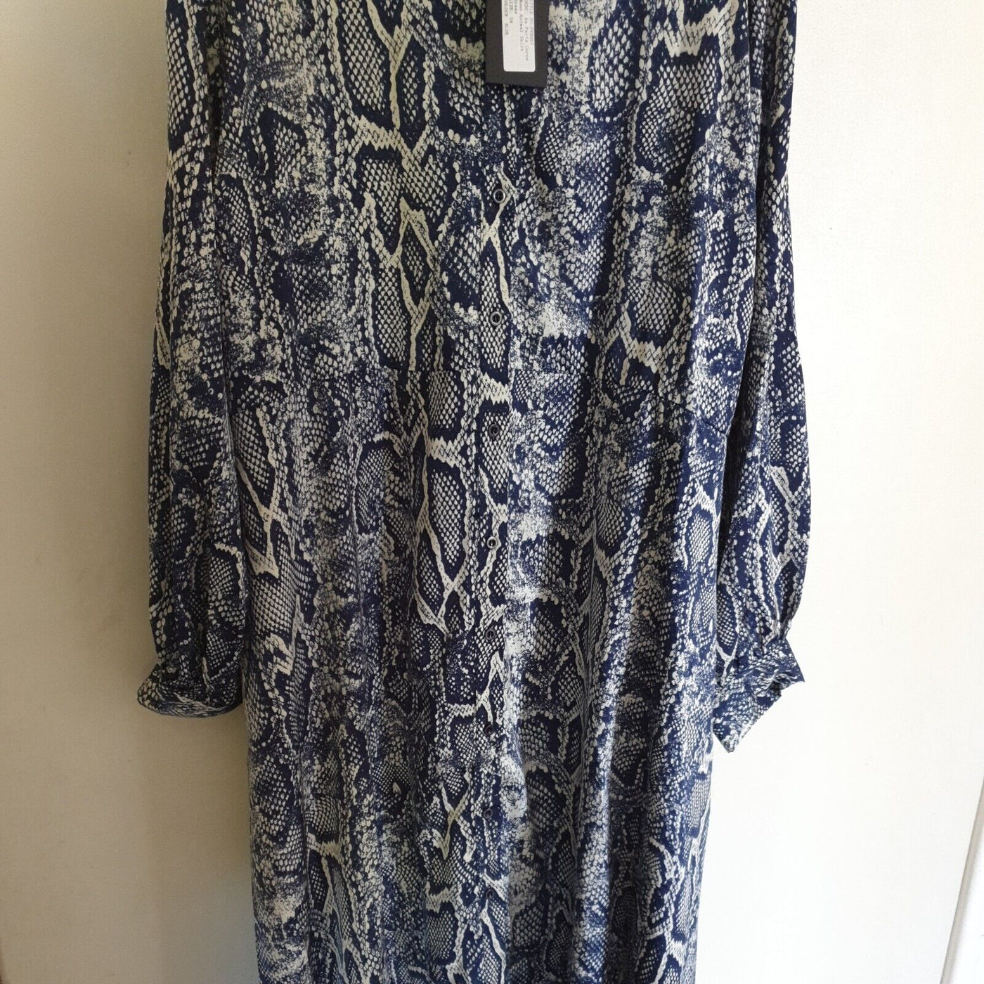 AX Paris Curve Mono Animal Shirt Dress Size 20.