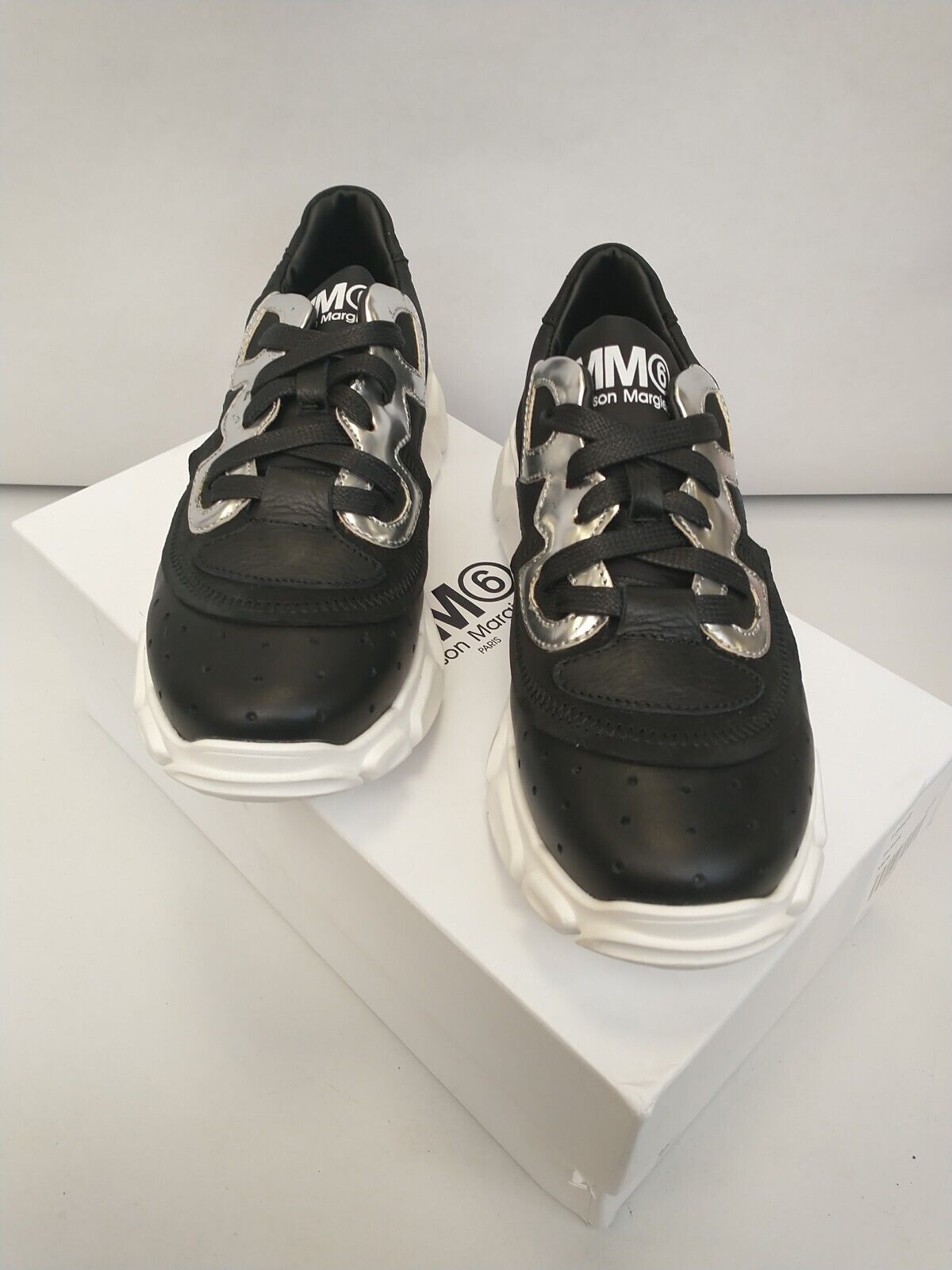 Maison Margiela MM6 Trainers. UK 1. Black **** RefVS1