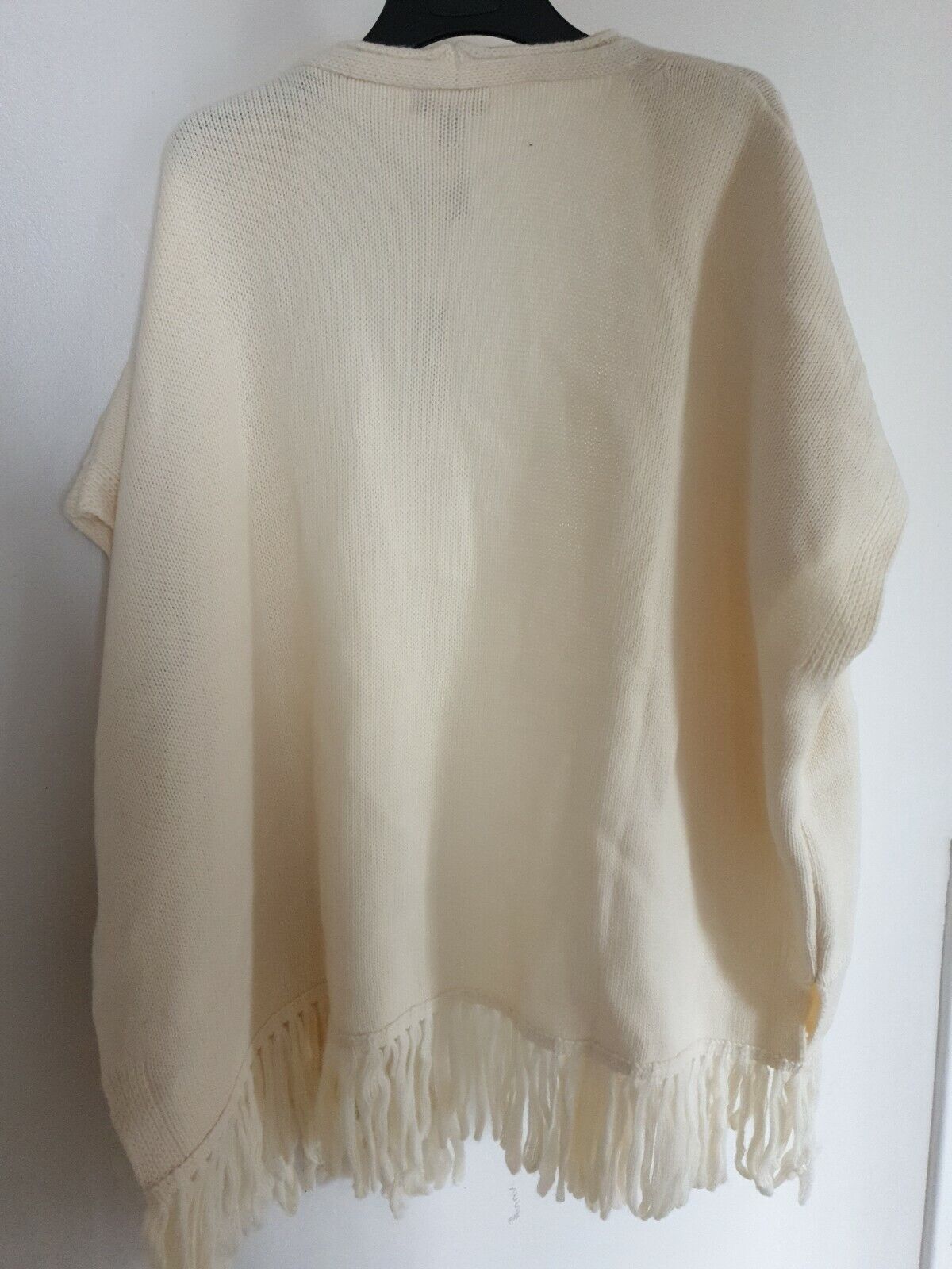 monsoon Cream Pocket Fringe Wrap Ref R5