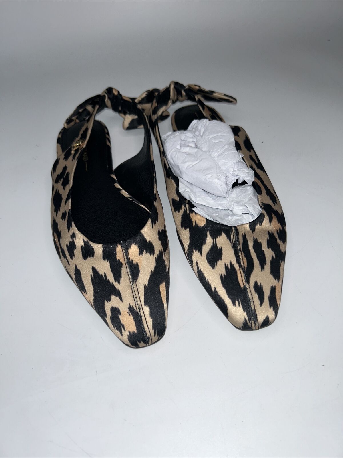 River Island Women's leopard Back Bow Pumps. Size UK 4 ****Ref VS2