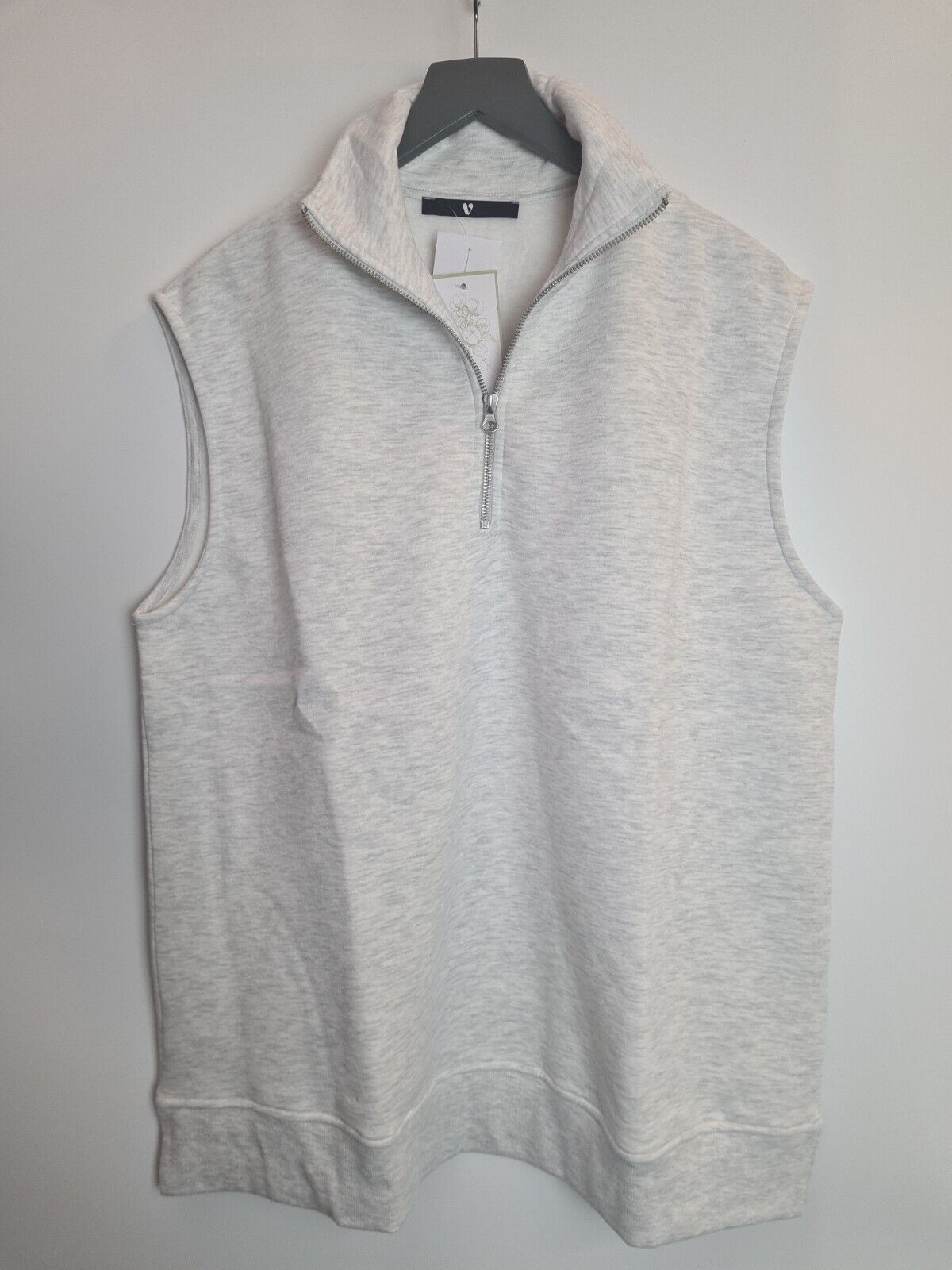 Womens Sleeveless Quarter Zip Jumper - Grey Size 22 **** V365