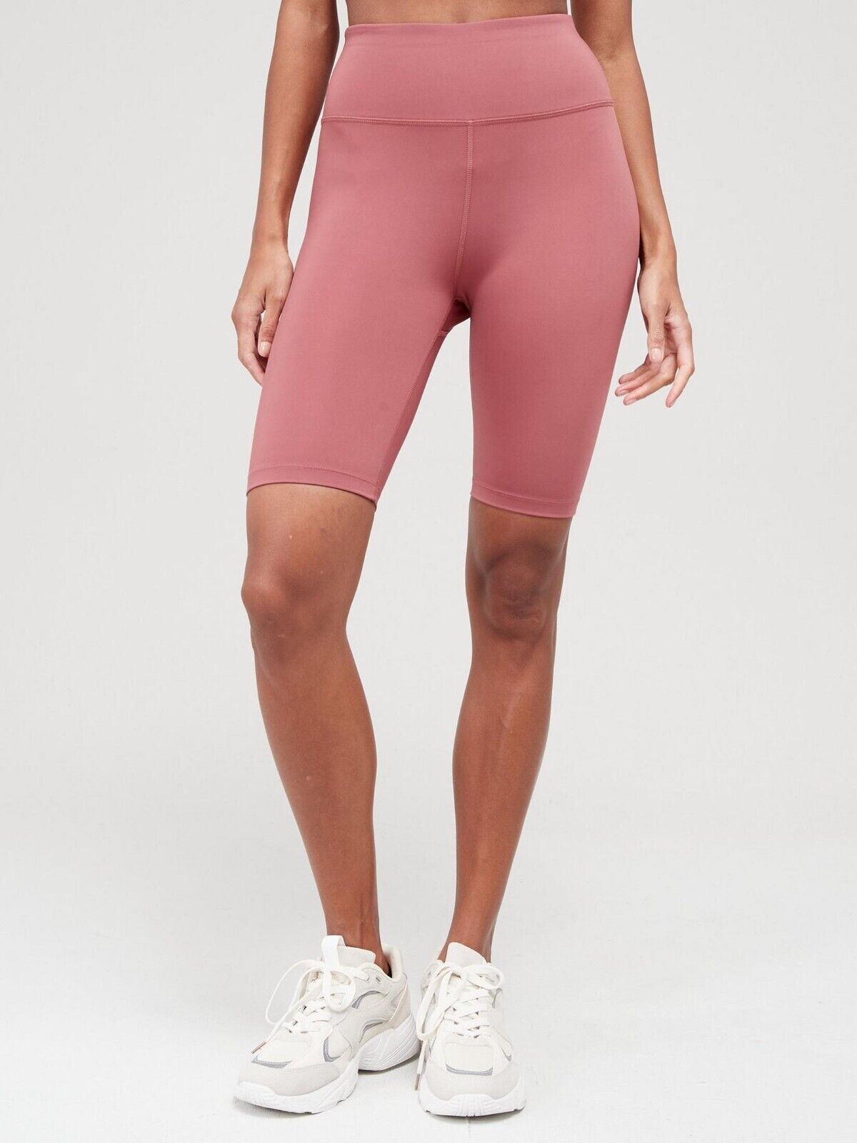 Womens Athleisure Essential Cycling Short - Rose. UK M **** Ref V366