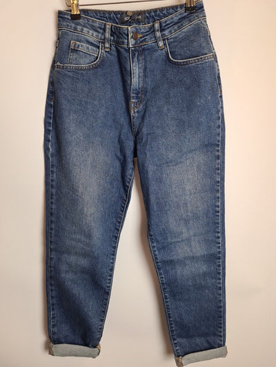 Sosandar Slim Mom Jeans - Mid Blue. UK 14 **** Ref V319