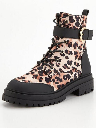 Heat Buckle Strap Lace Up Boots - Leopard. (TFCDP) UK 6 ****VS1