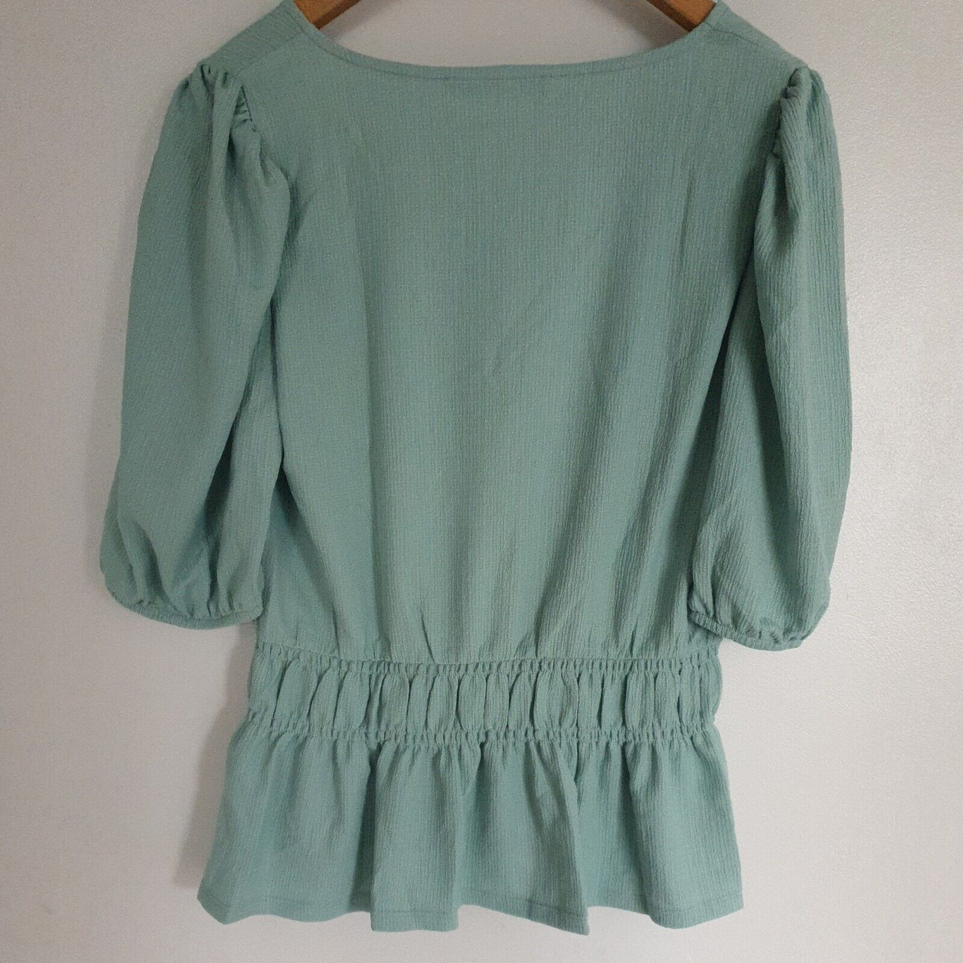 Womens Mint Green Top UK 10 ****Ref V477