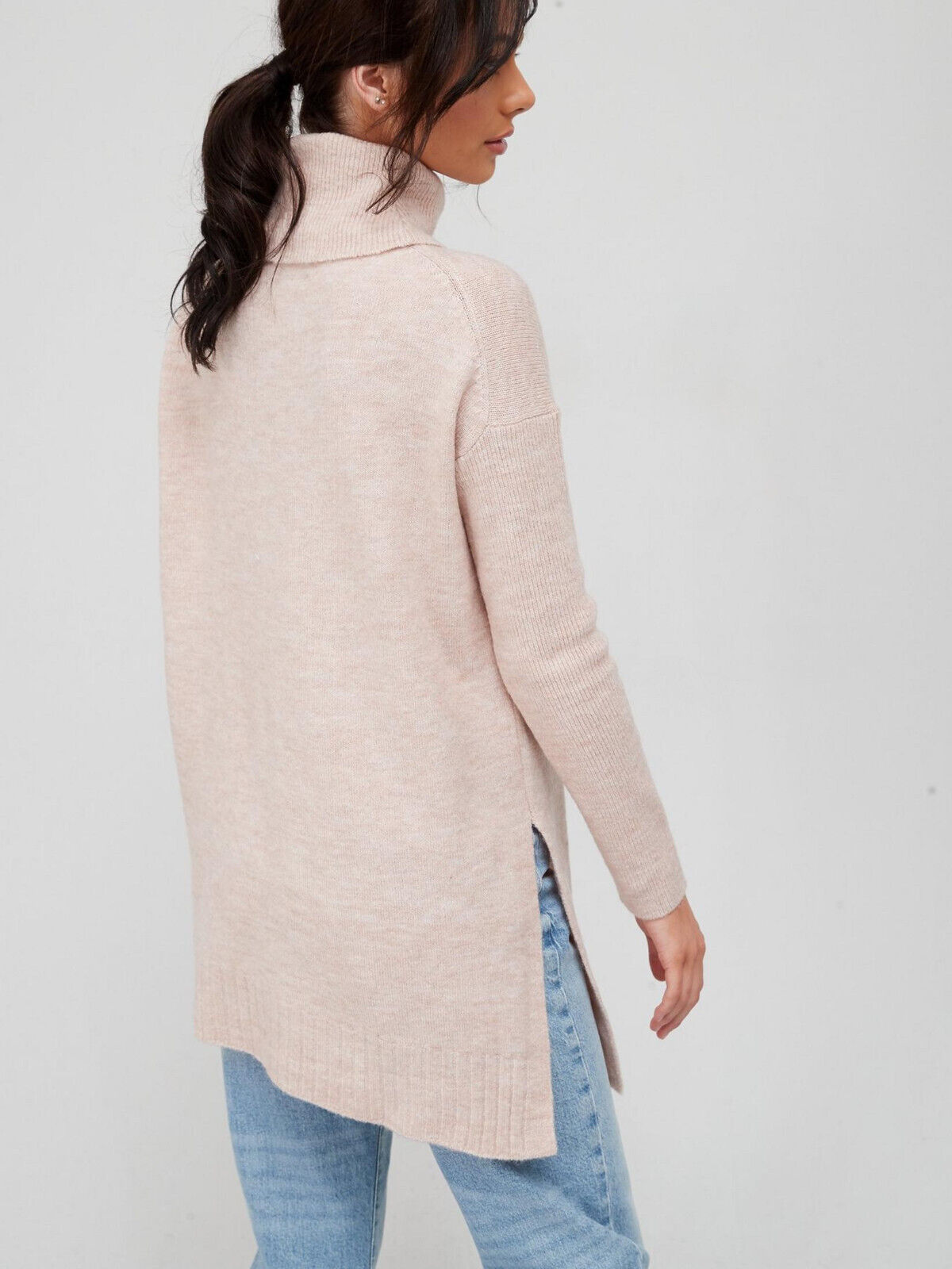 Blush Knitted Cosy Roll Neck Asymmetric Hem Jumper Size 20 ** V419