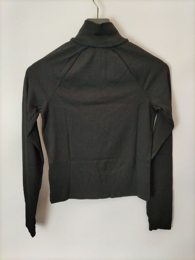 Tommy Jeans Slim Technical Quarter Zip Top. Black. Size XS. ****V27