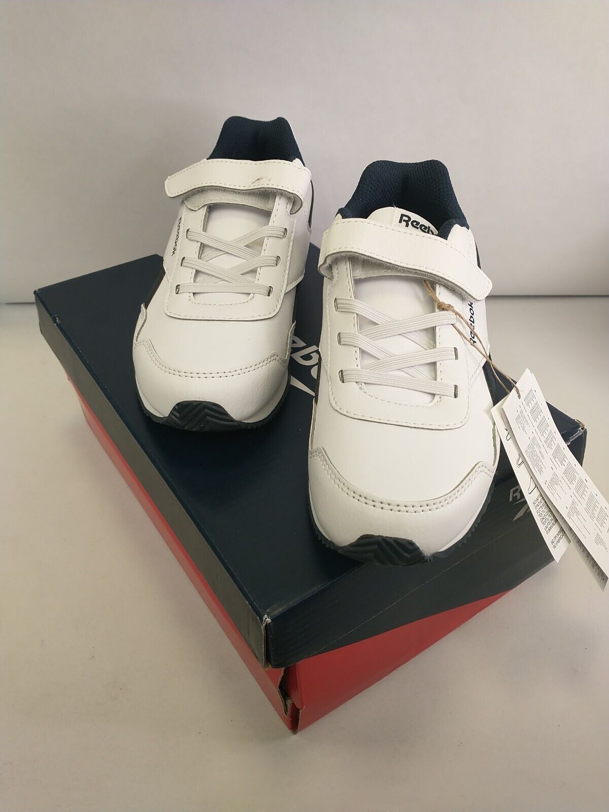 Reebok Royal CLJog 3.0 1V. Size UK 2.5 **** VS2