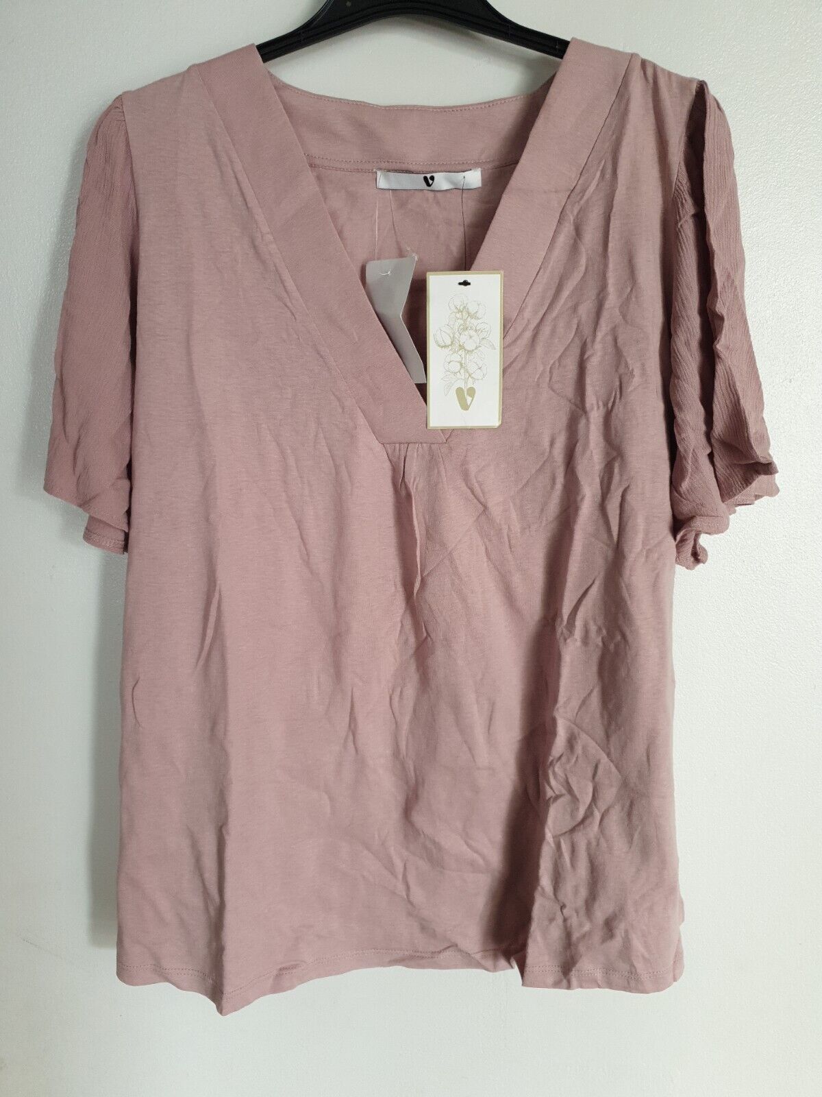 Blush V Neck Tshirt Uk14****Ref V538