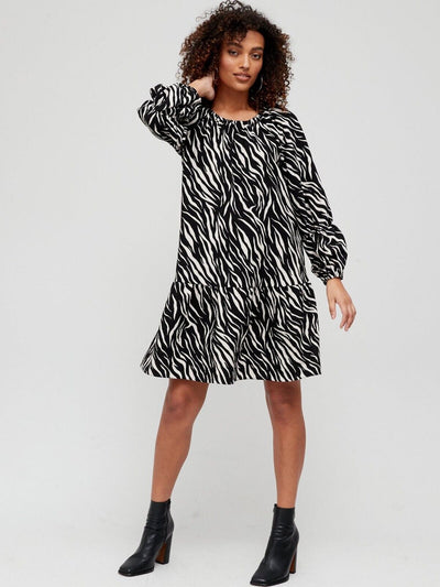 Womens Tiered Sleeve Swing Dress - Zebra Print. UK 10 **** Ref V556