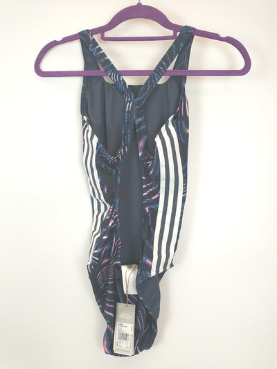 Adidas Souleaf Swimming Costume. UK Women's Medium (38) **** Ref V28