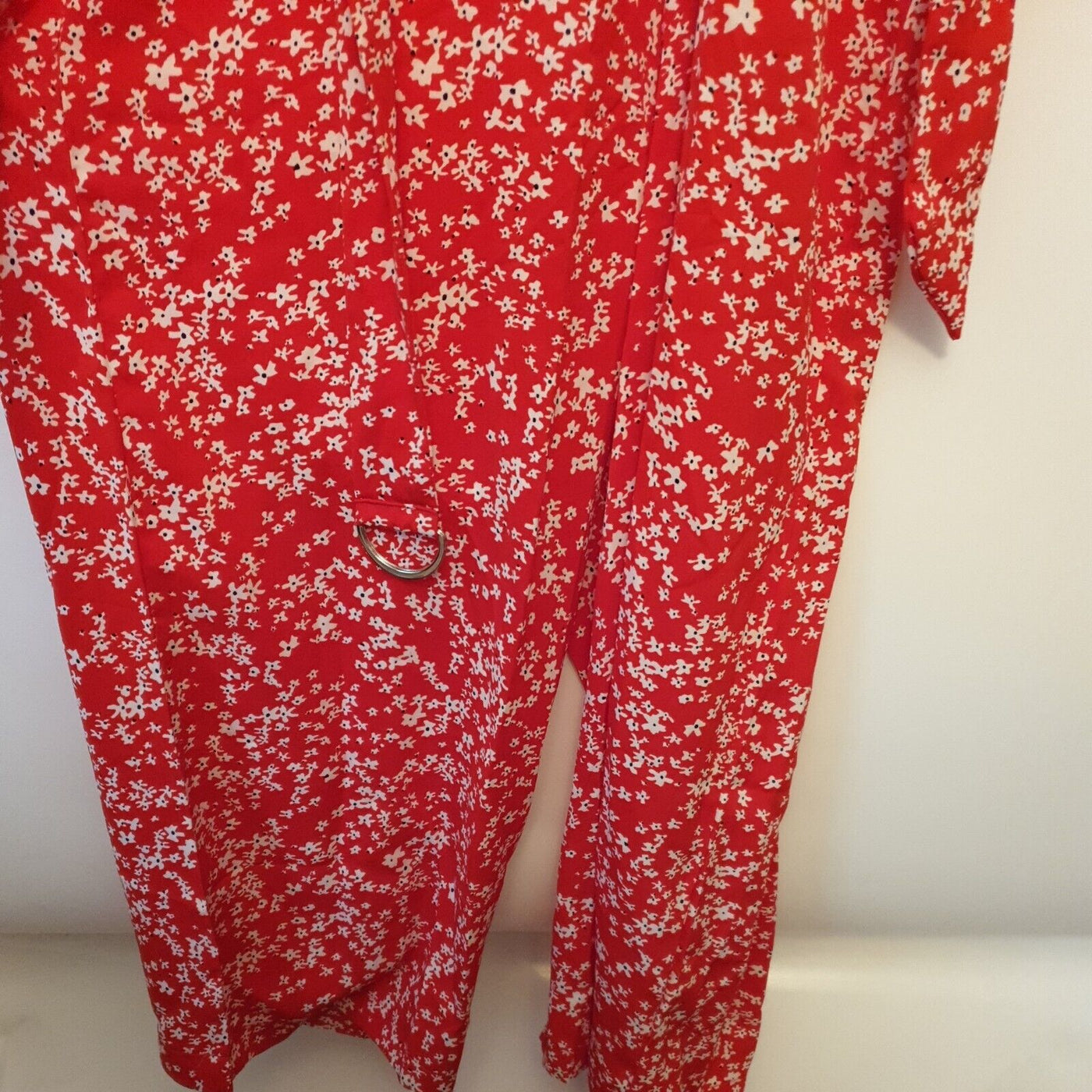 AX Paris Ditsy Floral Jumpsuit Red Size 6****Ref V131