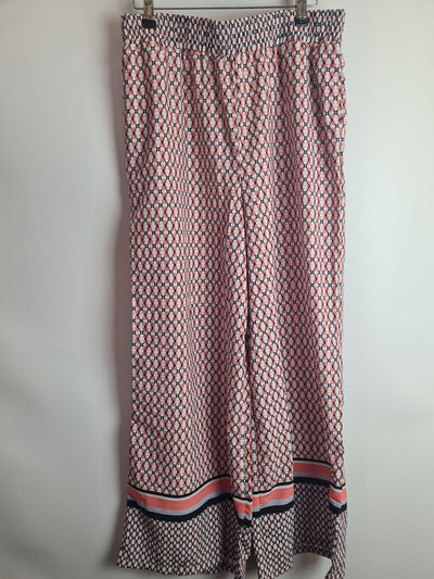 Womens Wide Leg Coral Trousers Size 24 **** V312