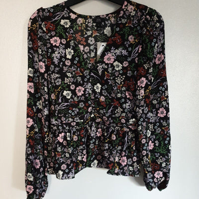 River Island Pretty Roman Floral Print Top Size10****Ref V270