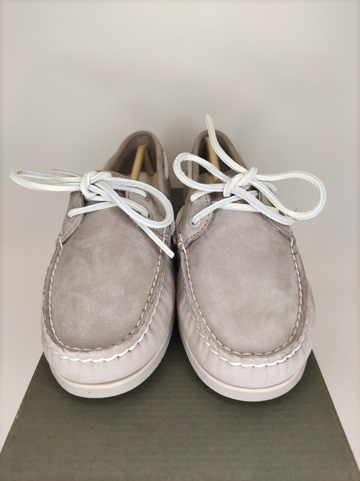 Timberland Classic Boat Shoe. Grey Nubuck. 3.5. ****RefVS1