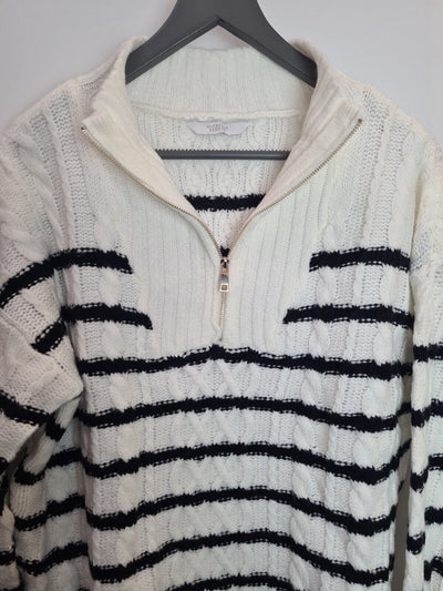 Michelle Keegan White/Black Stripe Zip Up Jumper Size Small **** V348