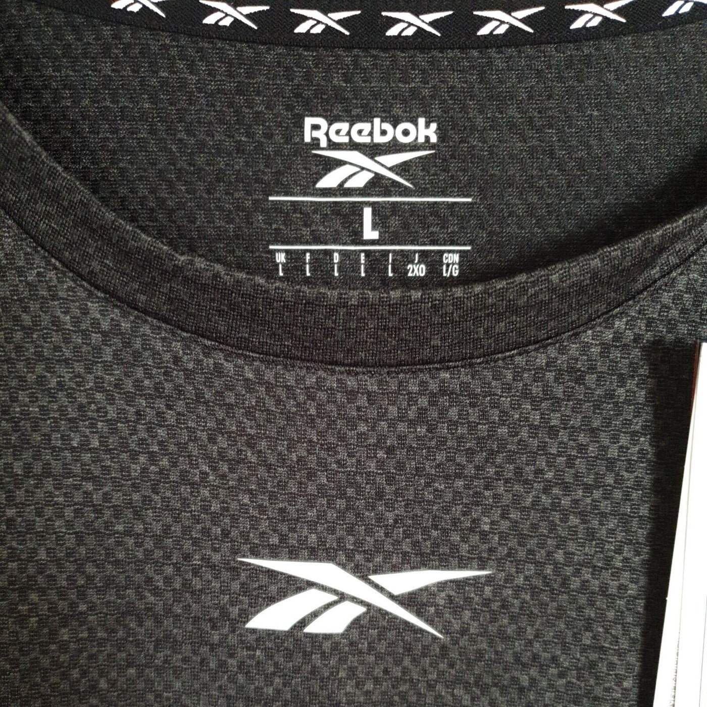 Reebok Wor Melange SS Tee Black UkL****Ref V24