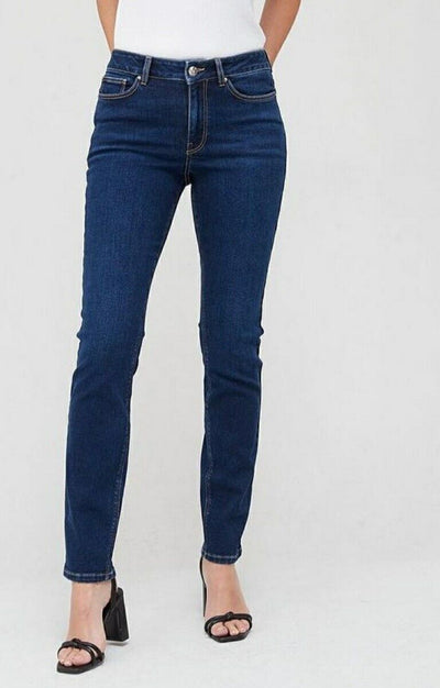 Slim Cigarette Jean Dark Wash Blue. UK 12 **** Ref V552