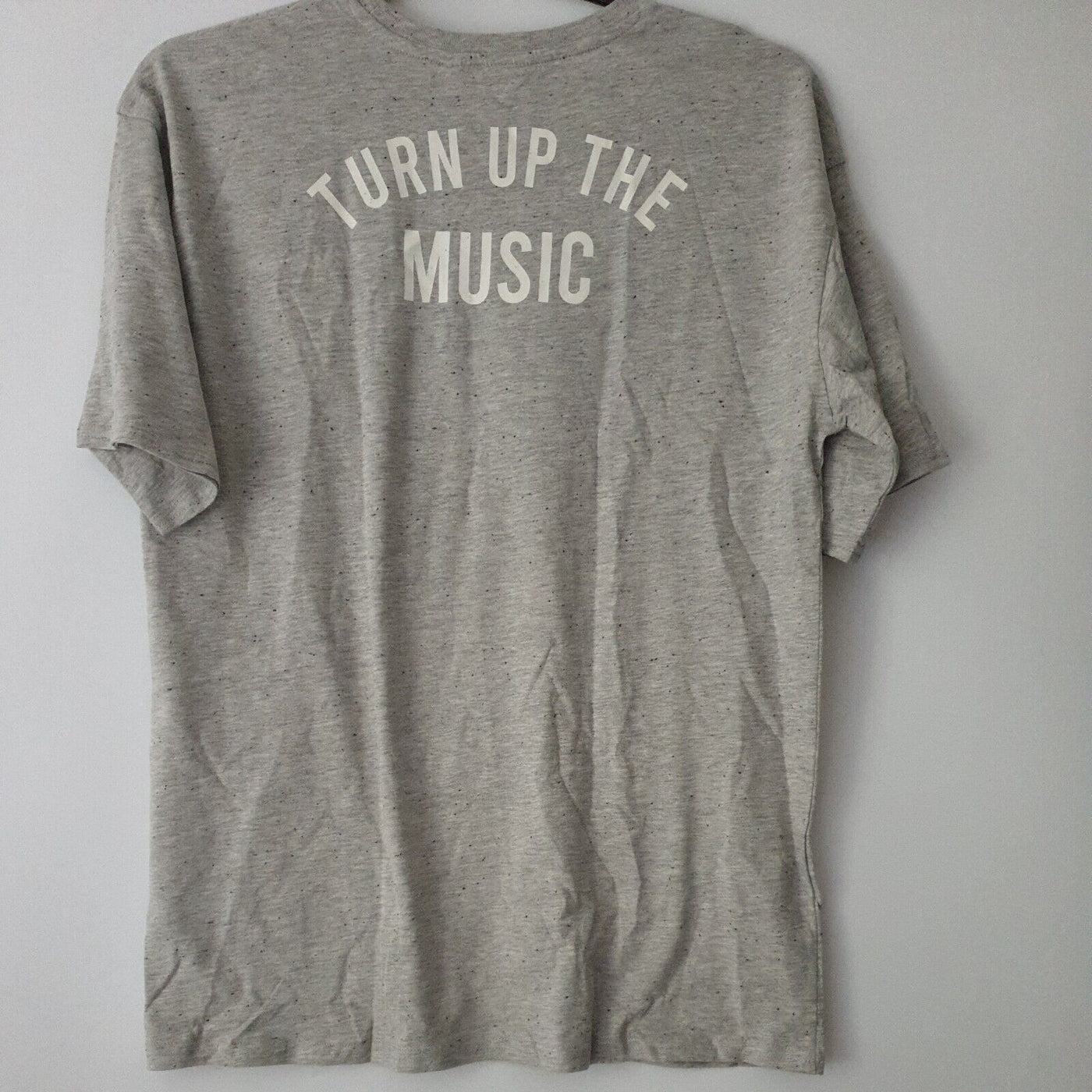 Mango Teen boys Grey Tshirt turn up the music Size XS-S ****Ref V545