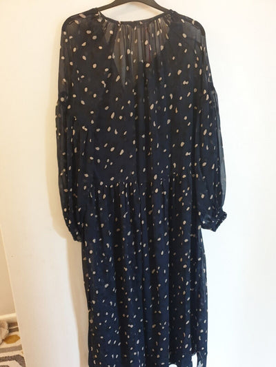 Navy Animal Print Dress Long Sleeve Midi Uk12****Ref V539