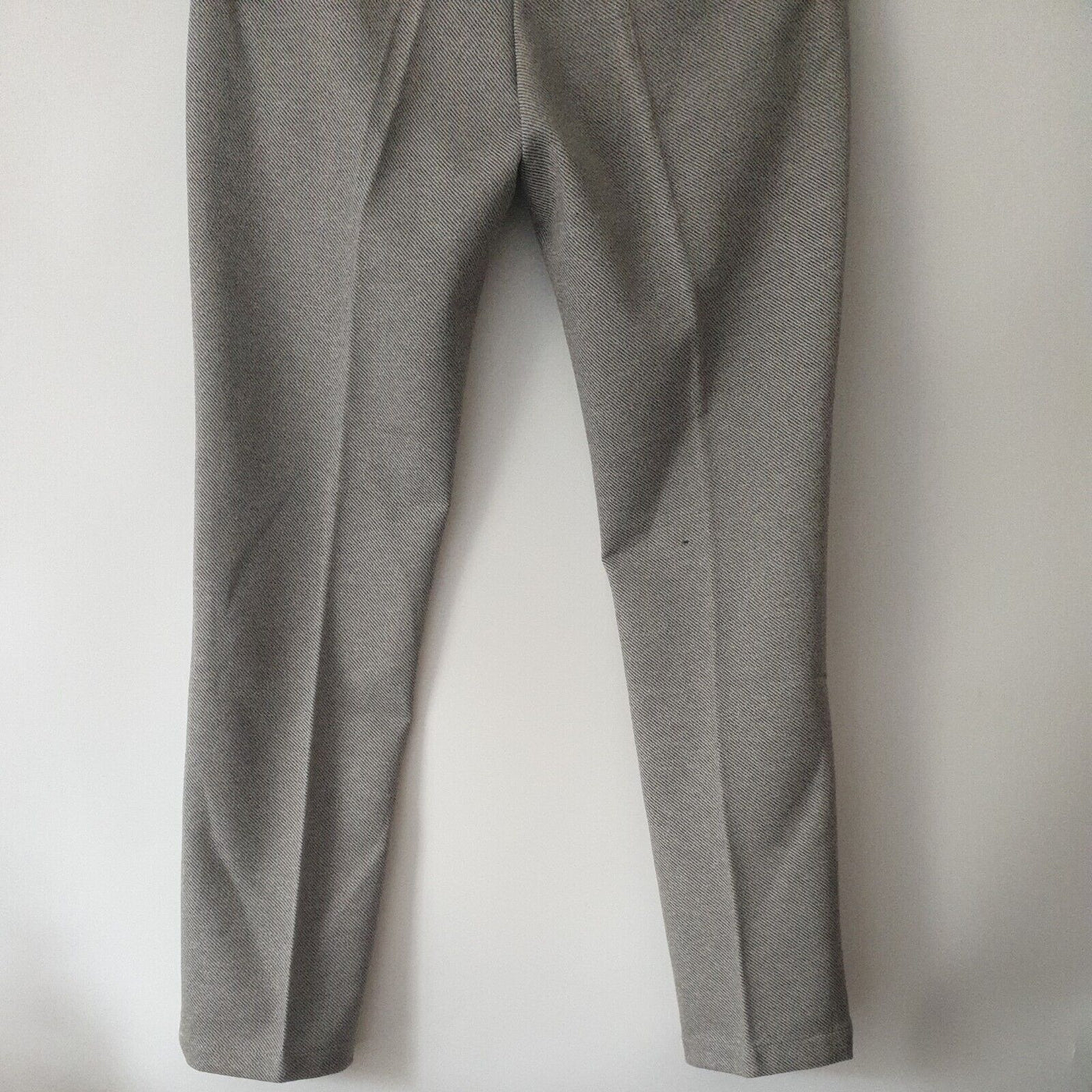 River Island London Slim Fit Smart Baige-light Trousers Size W32/L32****Ref V183