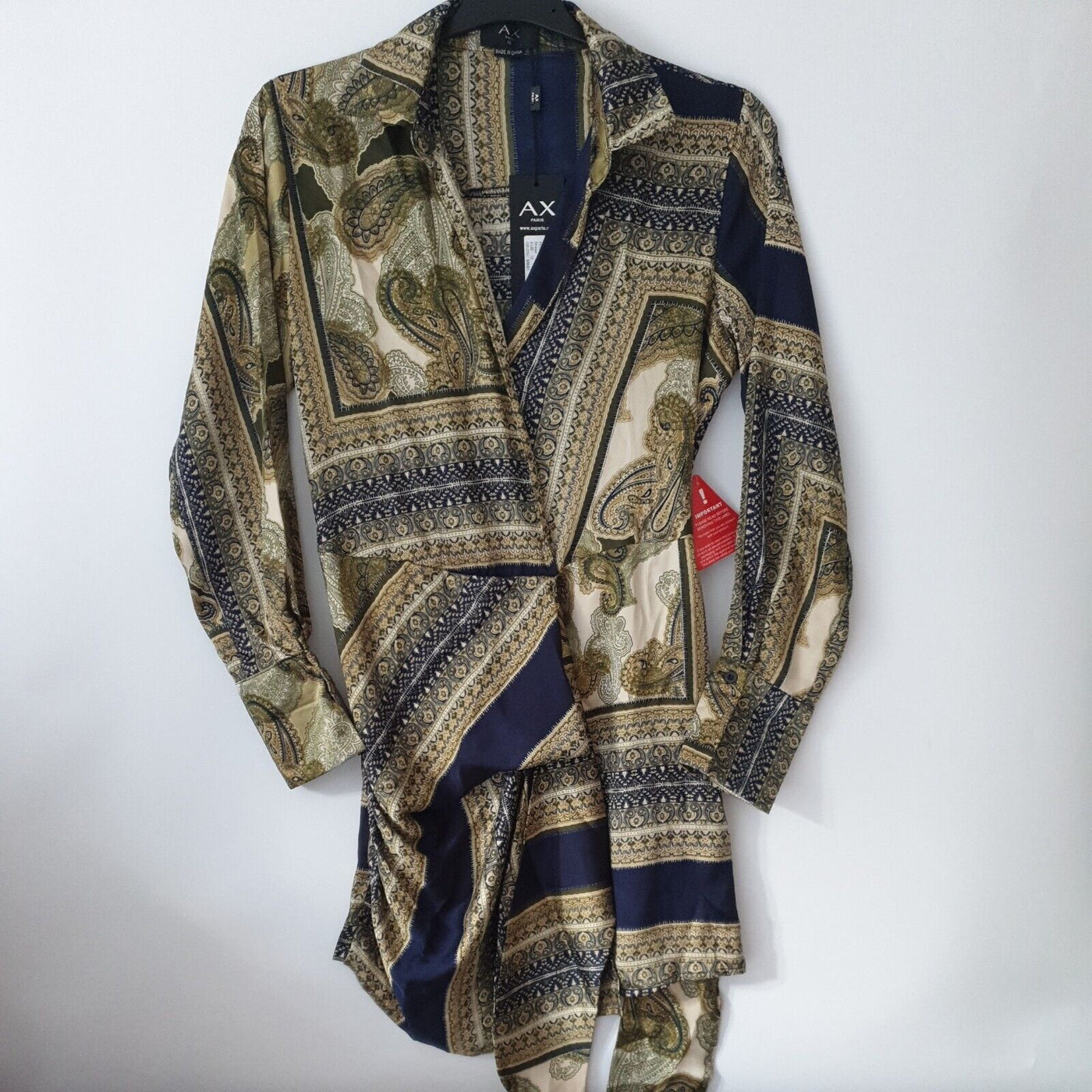 AX Paris Printed Wrap Satin Dress Size 14 Khaki****Ref V196