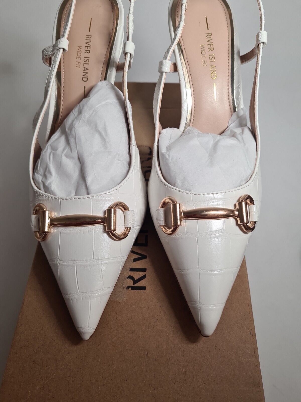 River Island Nancy Women's Wide Fit White Heel Shoe UK 3 ****VS3