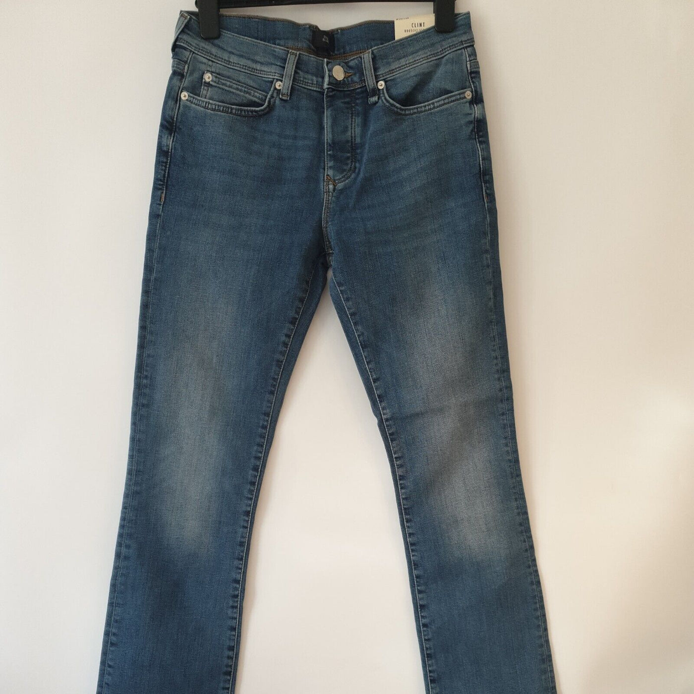 River Island Clint Bootcut Stretch Jeans W28/L30****Ref V69