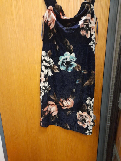 Be Jealous Cut Out Shoulder Midi Dress. Navy Floral. Size 16. New ref MW5