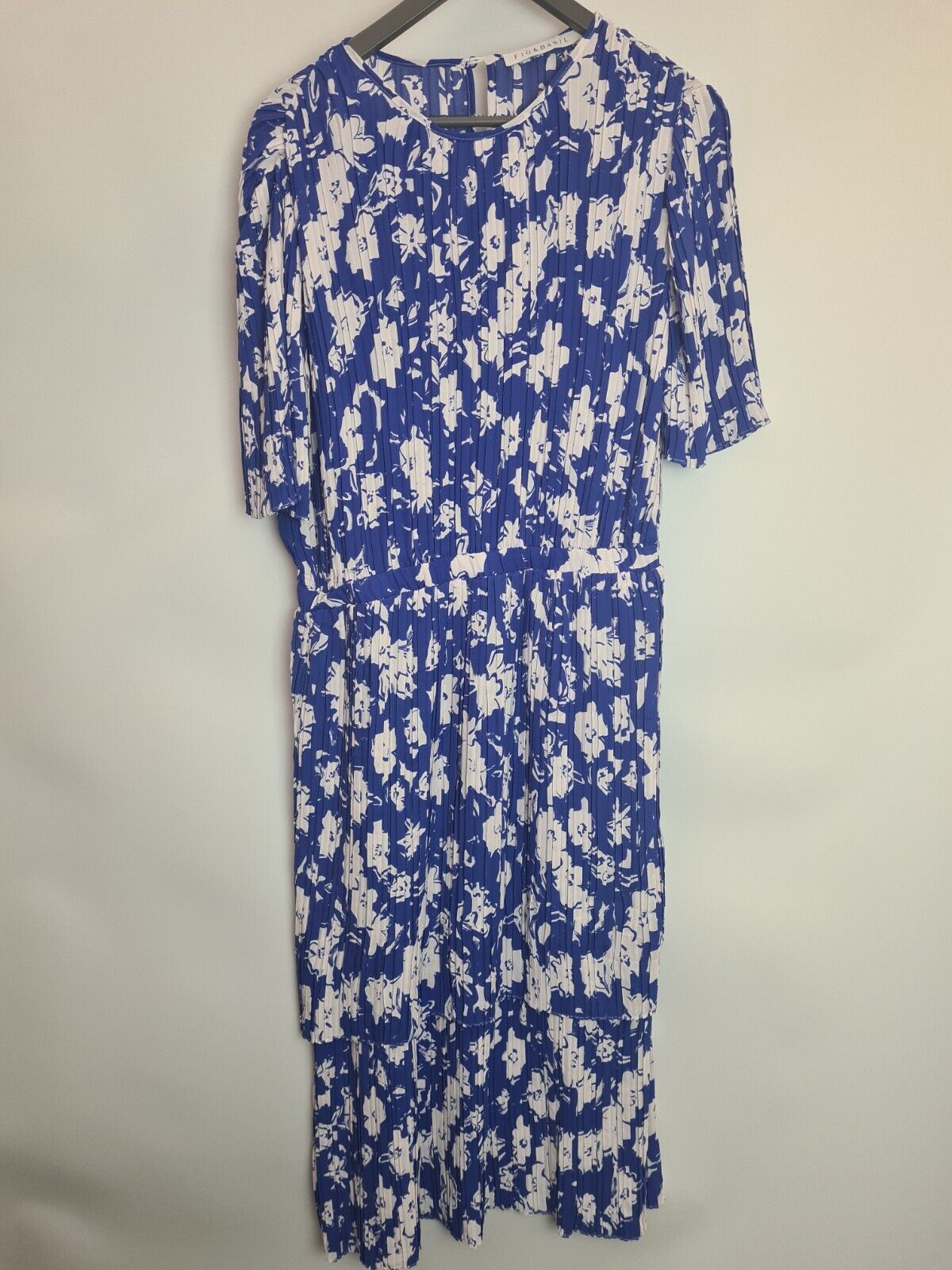 Fig & Basil Printed Plisse Tiered Midi Blue Dress Size 16 **** V57