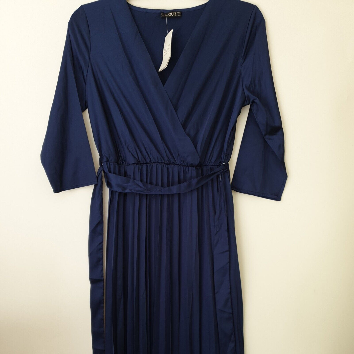 Quiz Navy Satin Wrap Front MDXI Dress Size 12****Ref V26