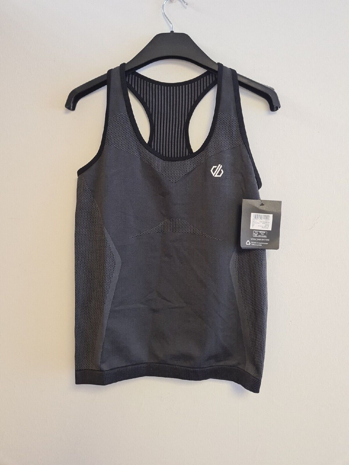 Dare2B Dont Sweat It Vest Black Size M BNWT Ref****V502