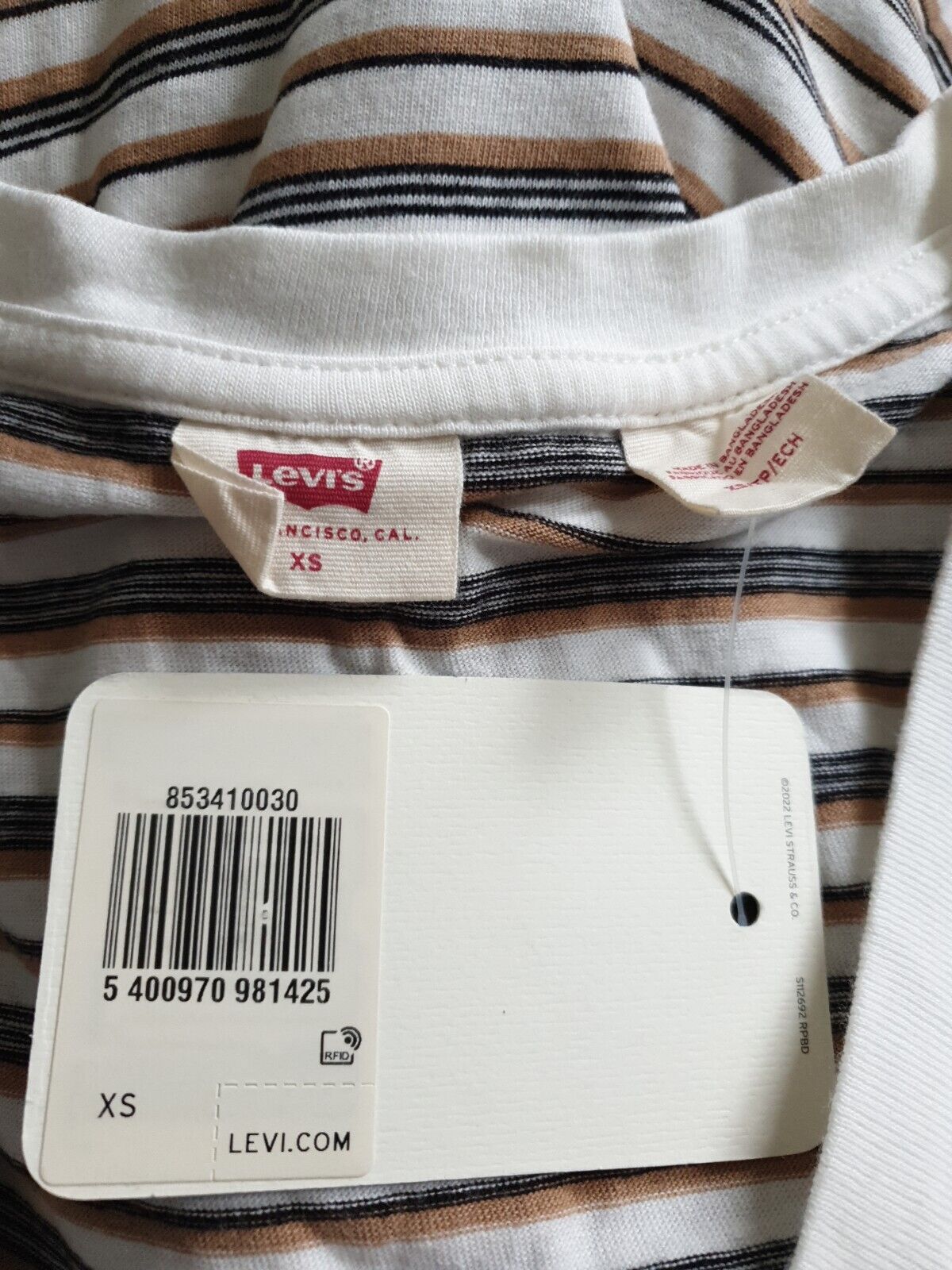 levis striped t shirt Uk XS****Ref V549