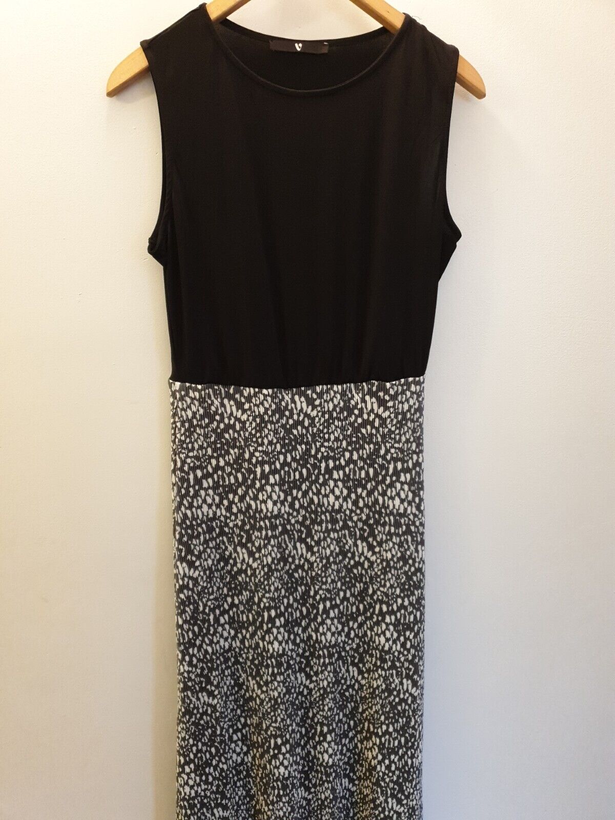 Plisse Skirt Midi Dress Uk12****Ref V364