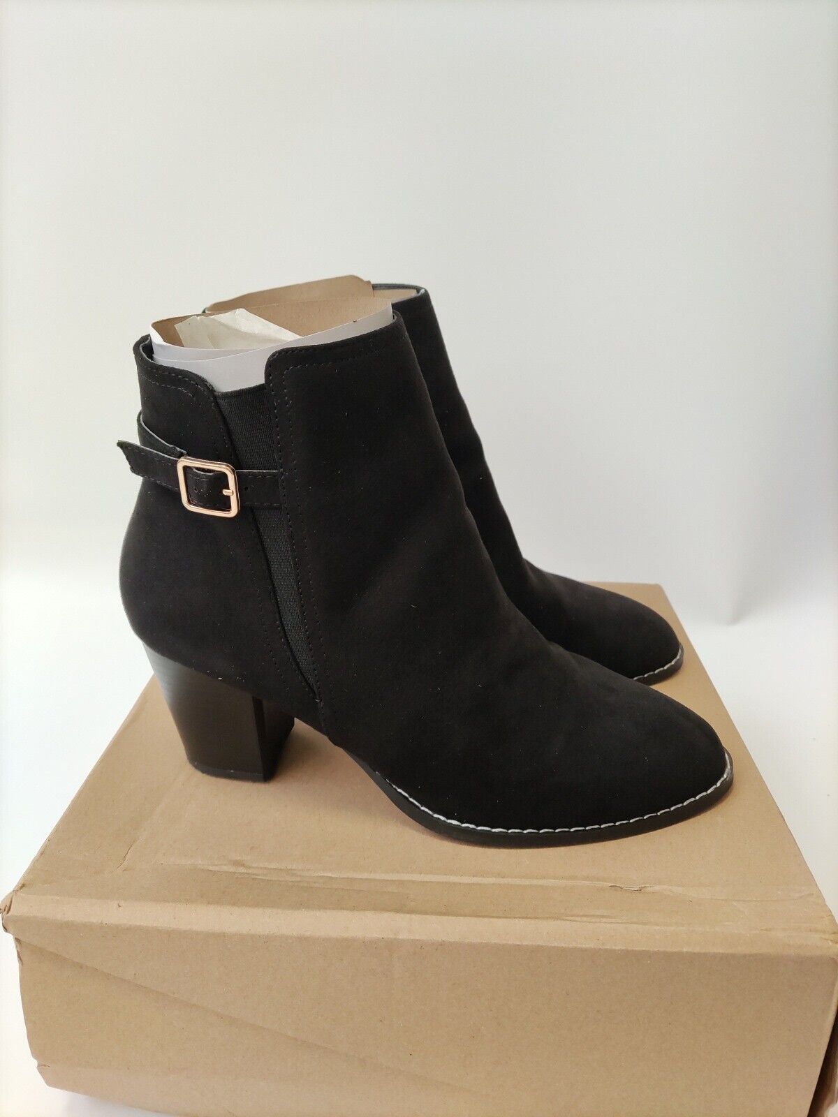 Block Heel Ankle Boot - Black. UK 6. vs3