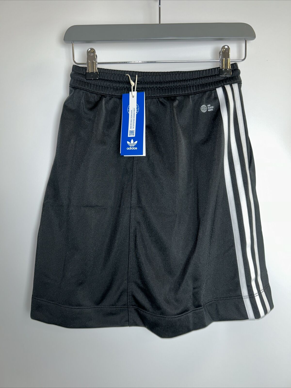 Adidas H37774 Skirt - Black. UK 4 **** Ref V230