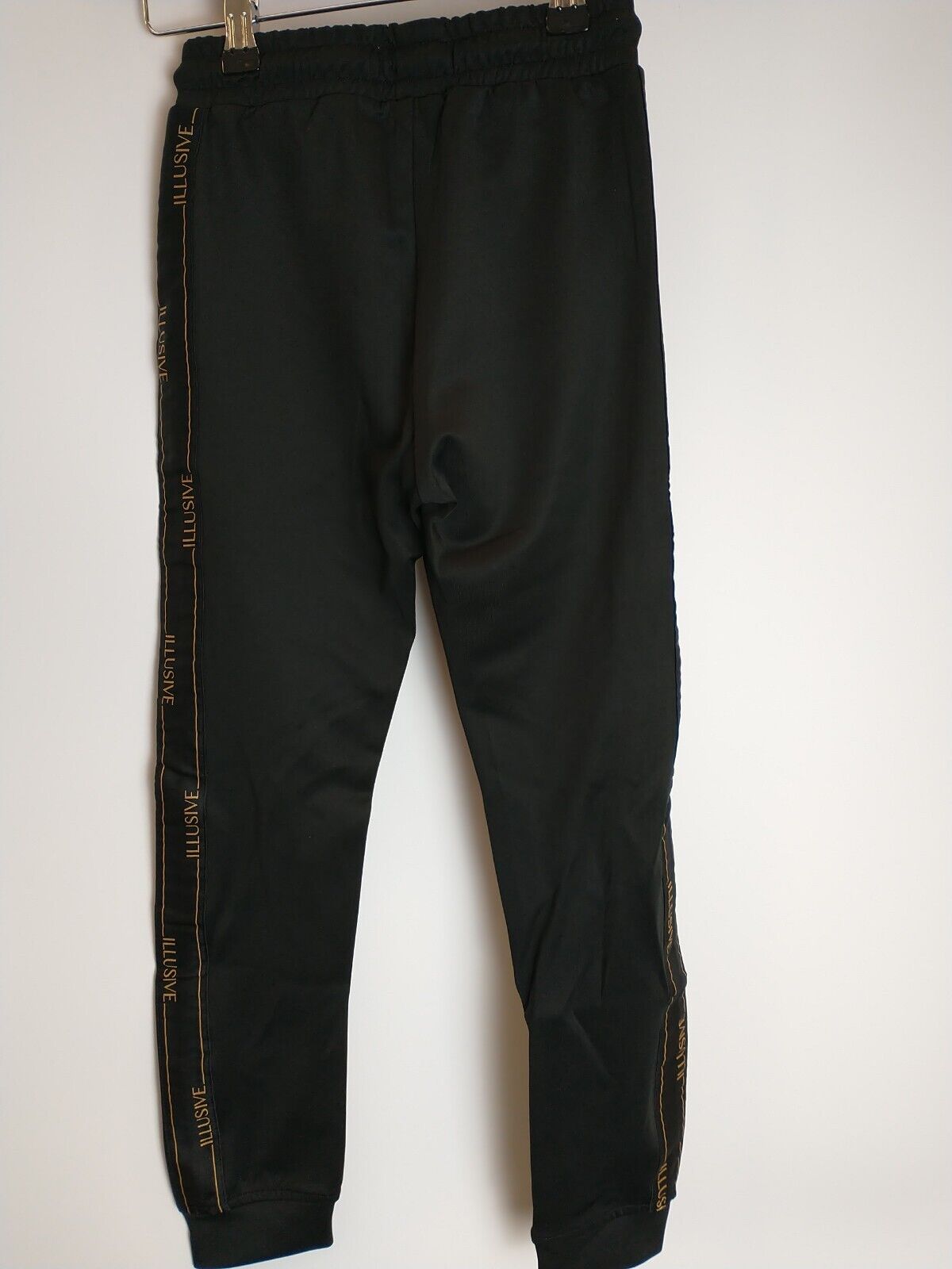 Illusive London Boys Deluxe Joggers Size 7-8 Years **** V218