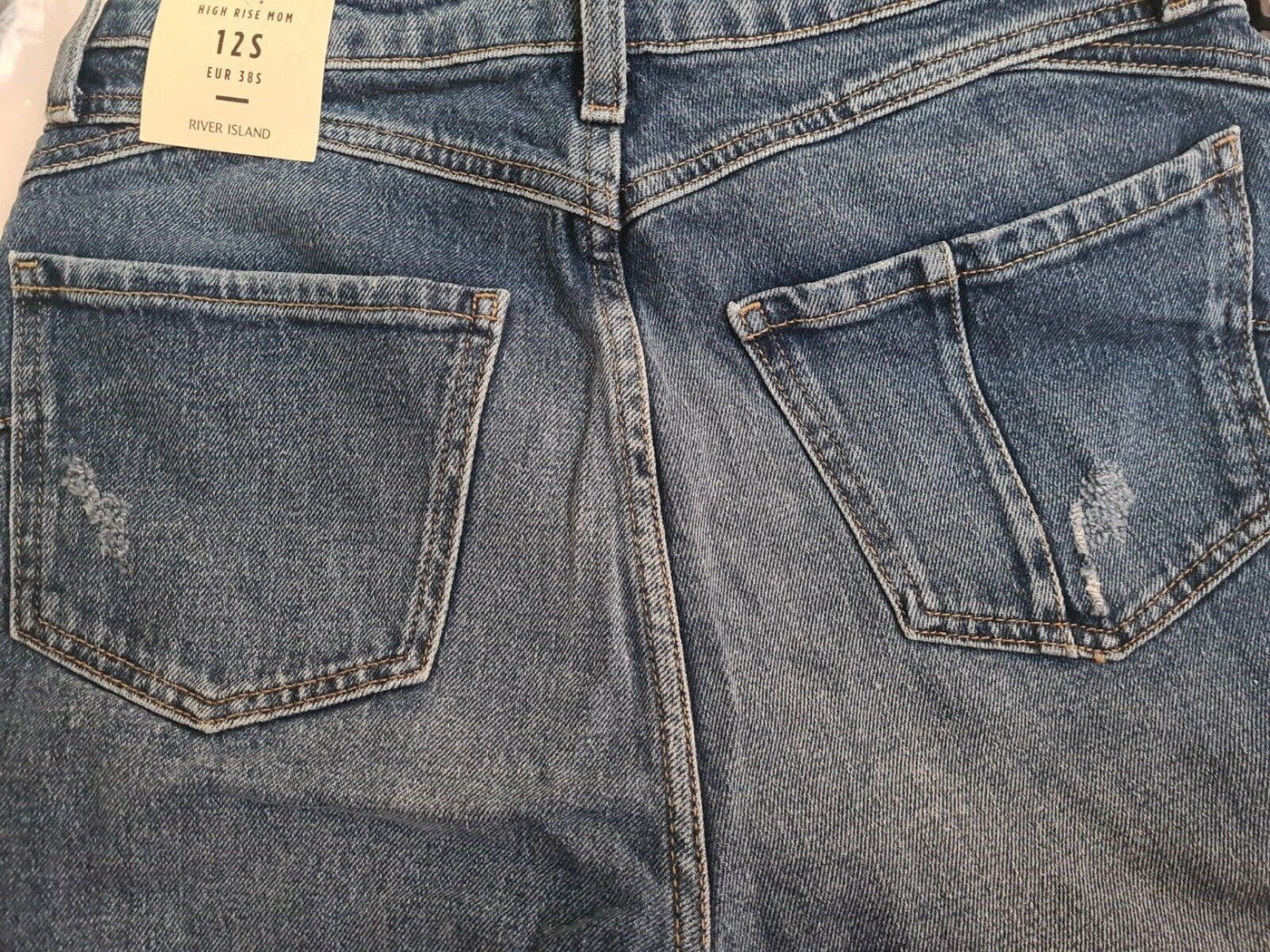 River Island Carrie High Rise Mom Jeans Size 12 Short ****Ref V229