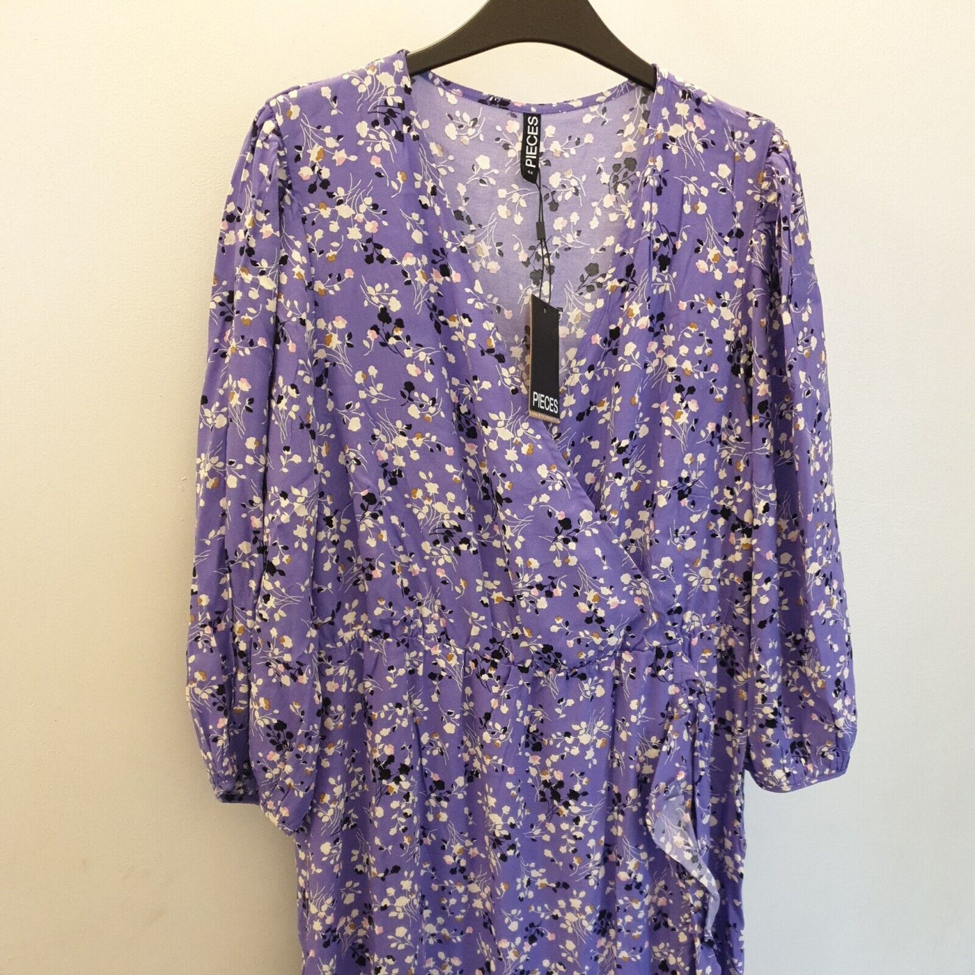 Pieces Purple Floral Dress Size 44****Ref V3