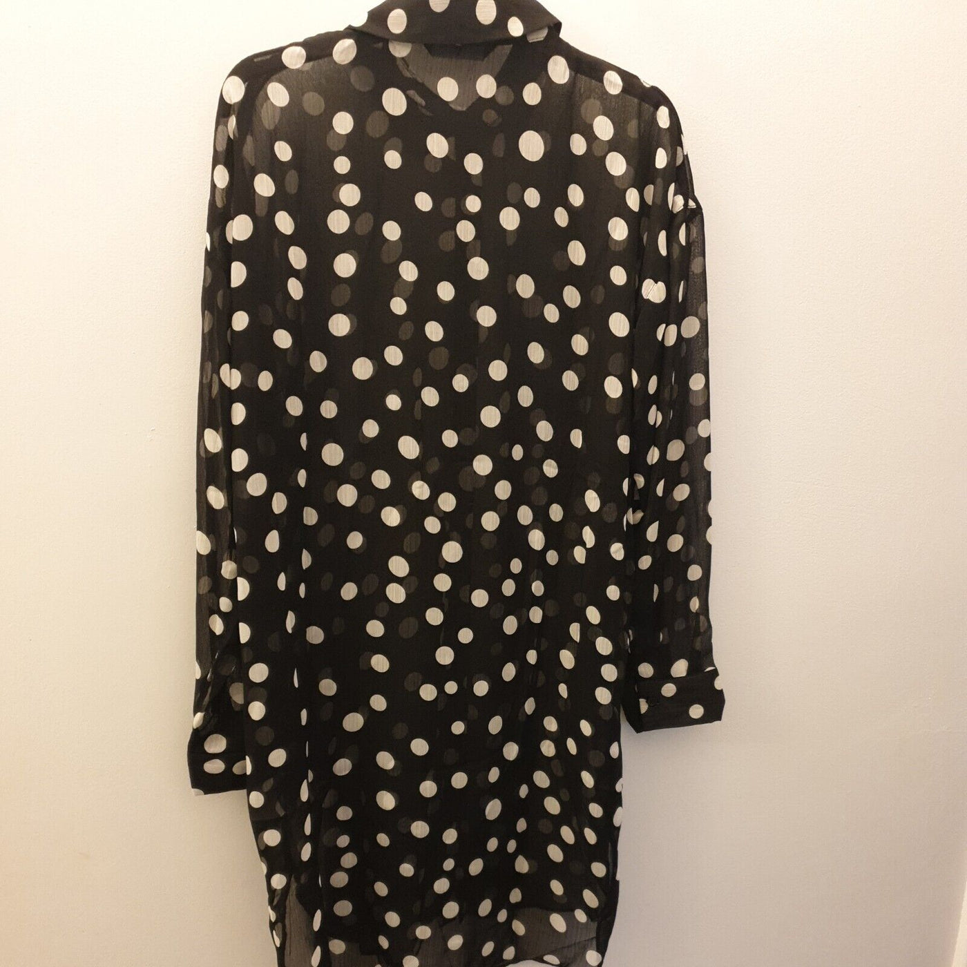 Womens Black Spot Shirt UK 12 **** V546