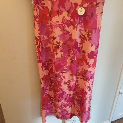 Chi Chi London Floral and Animal Print Midi Day Dress. Size 10 ****Ref V315